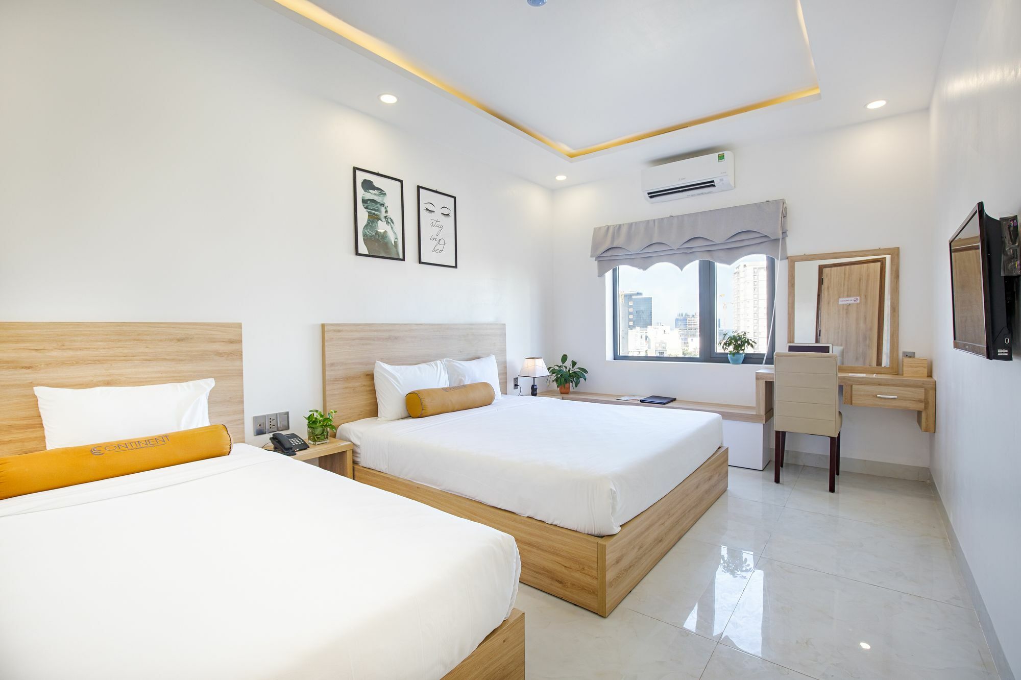 Continent Hotel Дананг Екстериор снимка